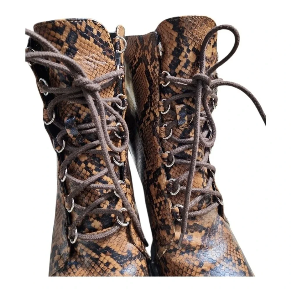 Wild Diva Snakeskin Ankle Boots Women 7 Brown Lace Up Block Heel Edgy Chic